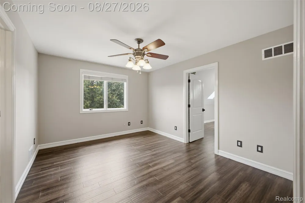 22440 Darcey Court Novi City, MI 48374