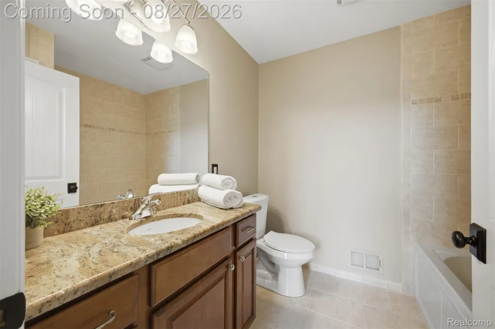 22440 Darcey Court Novi City, MI 48374