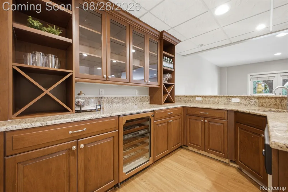 22440 Darcey Court Novi City, MI 48374