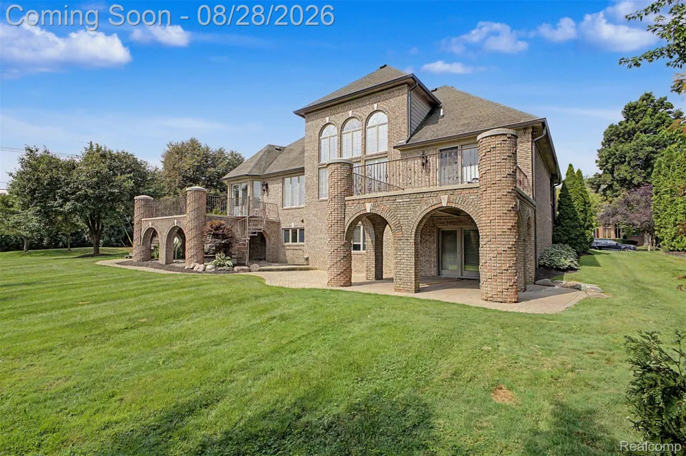 22440 Darcey Court Novi City, MI 48374