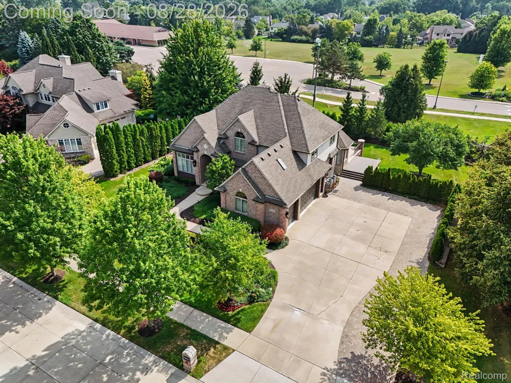 22440 Darcey Court Novi City, MI 48374