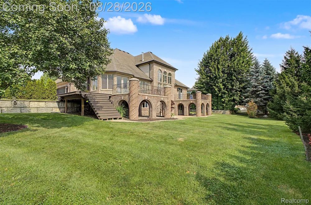 22440 Darcey Court Novi City, MI 48374