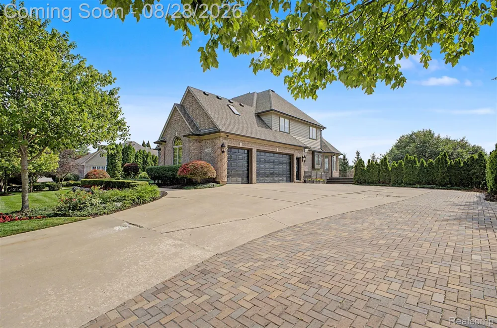22440 Darcey Court Novi City, MI 48374