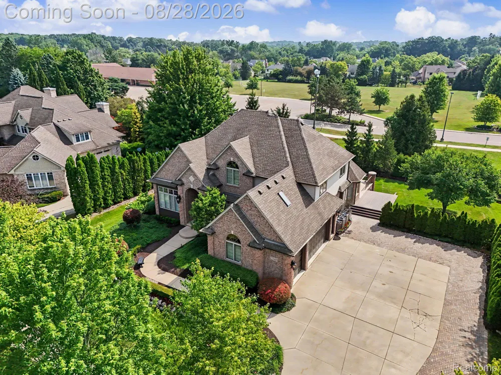 22440 Darcey Court Novi City, MI 48374