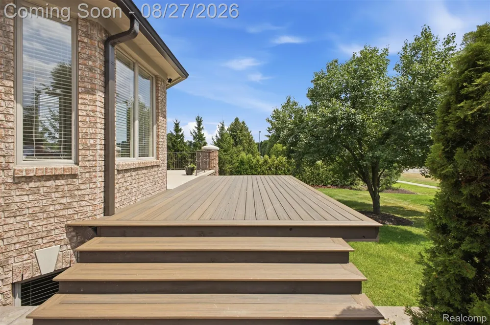 22440 Darcey Court Novi City, MI 48374
