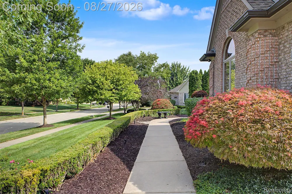 22440 Darcey Court Novi City, MI 48374
