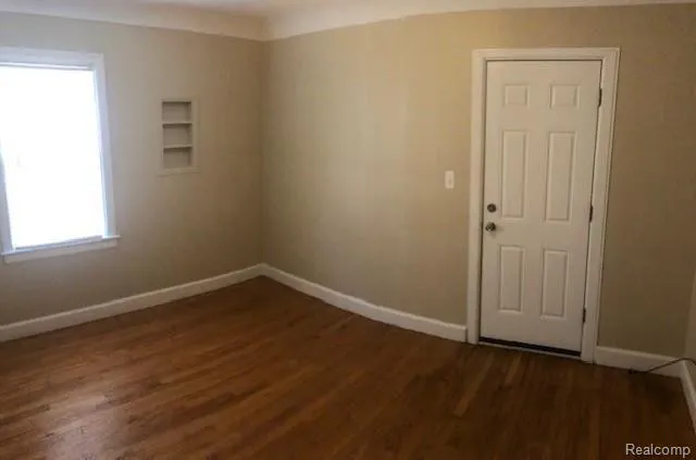 232 E WOODLAND STREET Ferndale City, MI 48220