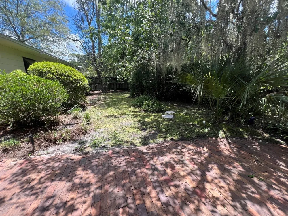 703 NE 5TH PLACE Gainesville, FL 32601