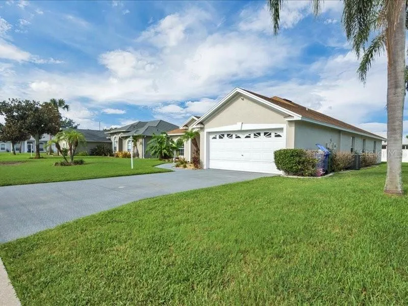 344 RUBY LAKE LOOP Winter Haven, FL 33884