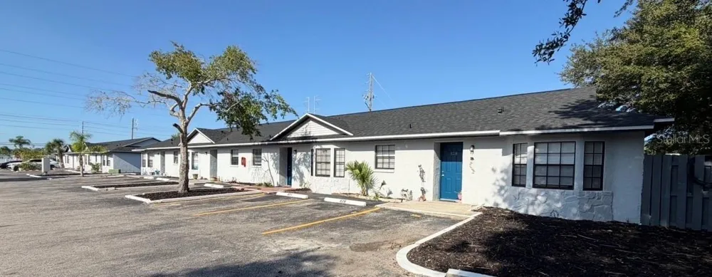 501 ST. MICHAELS WAY #504 Tarpon Springs, FL 34689