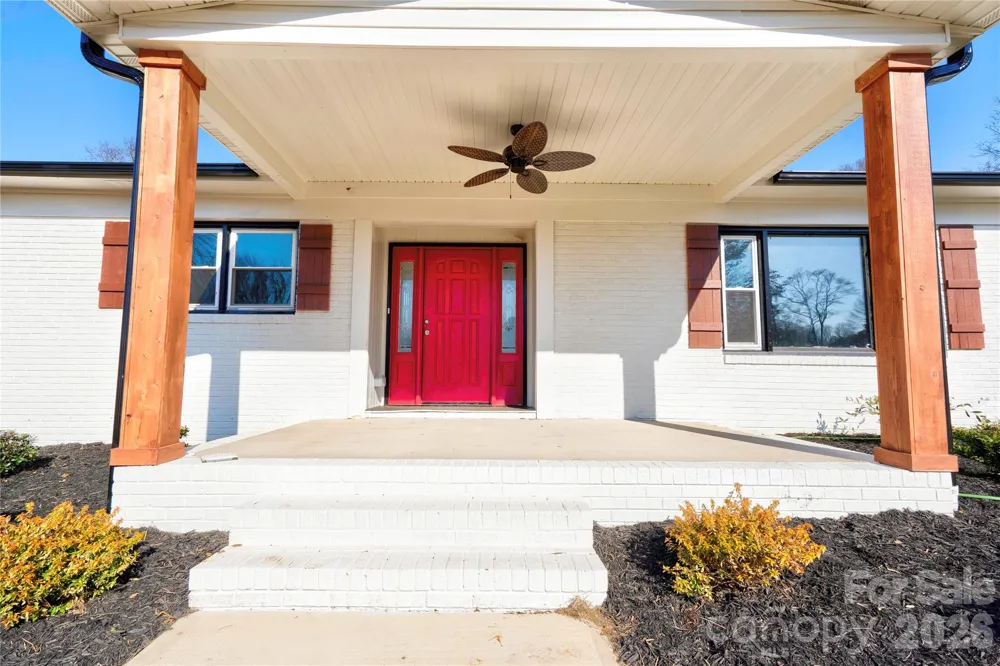 226 Hardin Circle Grover, NC 28073