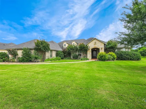 4428 Lake Breeze Drive