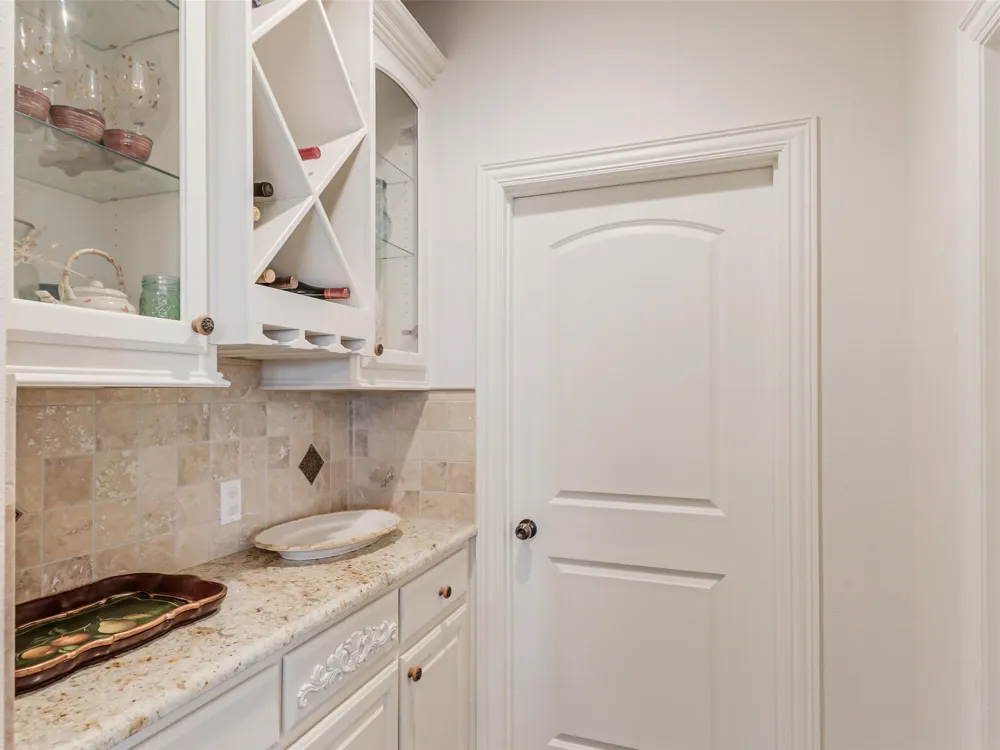 4428 Lake Breeze Drive McKinney, TX 75071