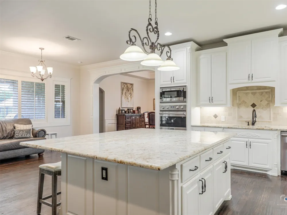 4428 Lake Breeze Drive McKinney, TX 75071