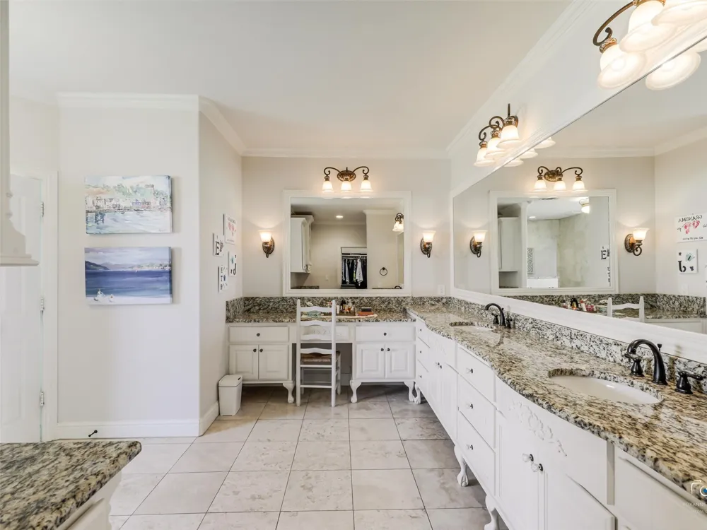 4428 Lake Breeze Drive McKinney, TX 75071