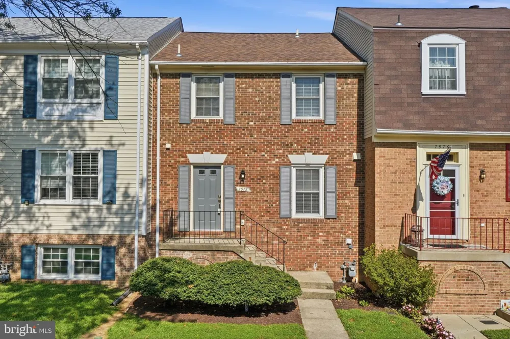 7978 REVENNA LANE Springfield, VA 22153