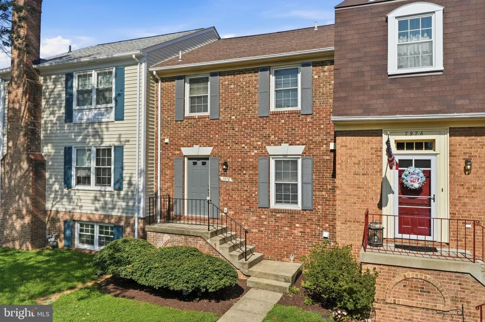7978 REVENNA LANE Springfield, VA 22153