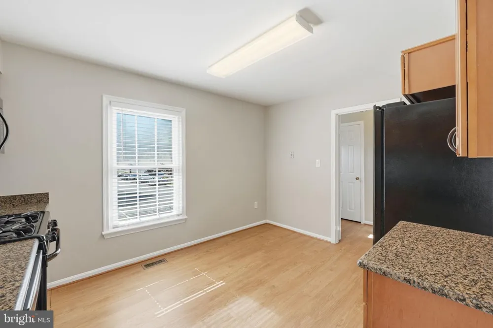 7978 REVENNA LANE Springfield, VA 22153