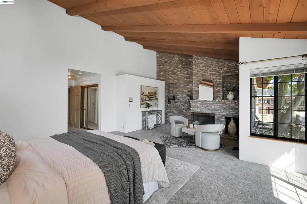 16989 Brierly Ct Castro Valley, CA 94546