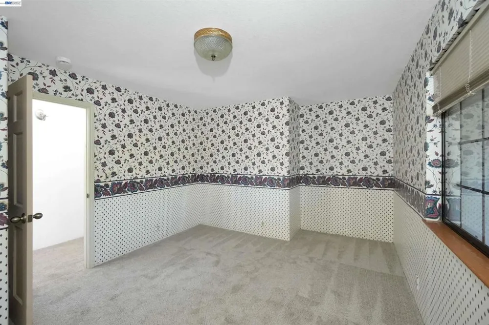 16989 Brierly Ct Castro Valley, CA 94546