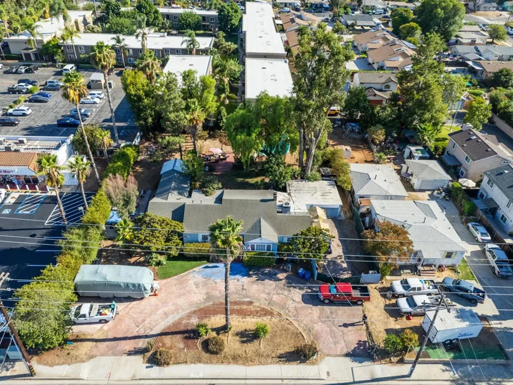 307 E Washington Ave El Cajon, CA 92020