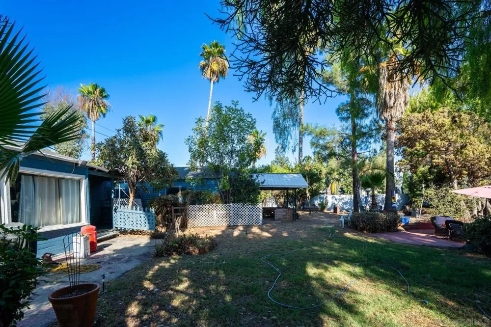 307 E Washington Ave El Cajon, CA 92020