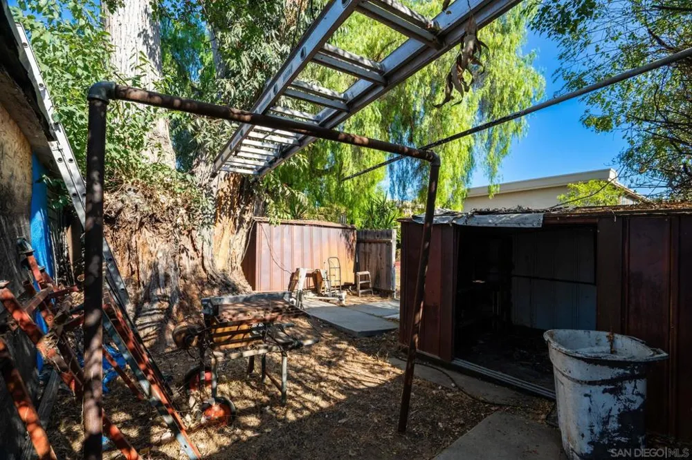 307 E Washington Ave El Cajon, CA 92020