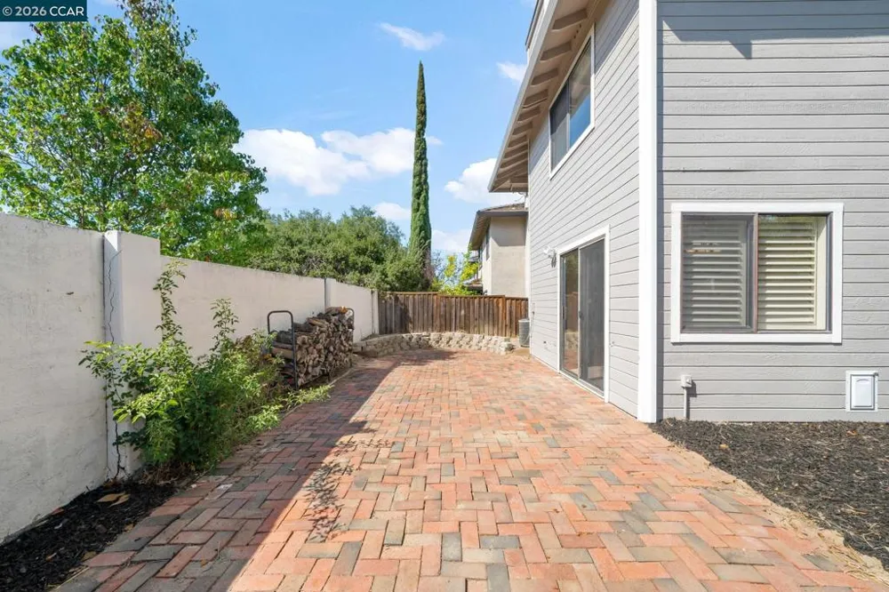 2262 Foxhill Dr Martinez, CA 94553
