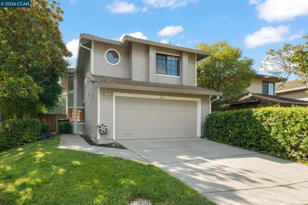 2262 Foxhill Dr Martinez, CA 94553
