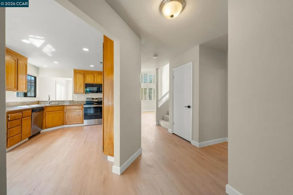 2262 Foxhill Dr Martinez, CA 94553