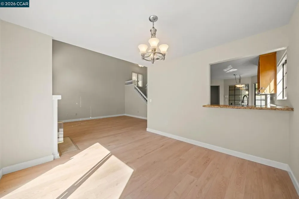 2262 Foxhill Dr Martinez, CA 94553
