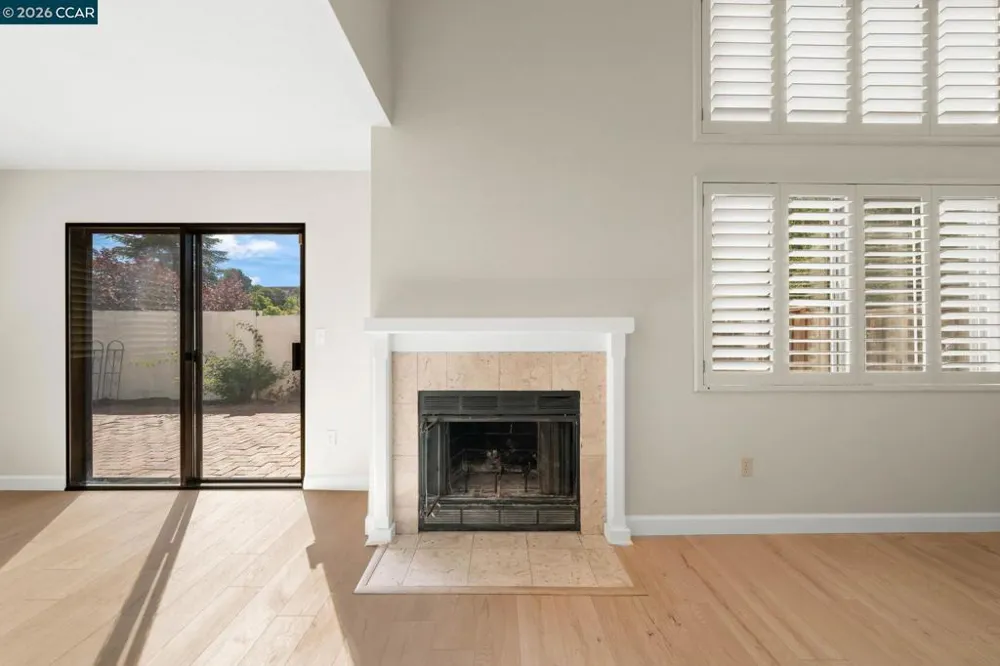 2262 Foxhill Dr Martinez, CA 94553