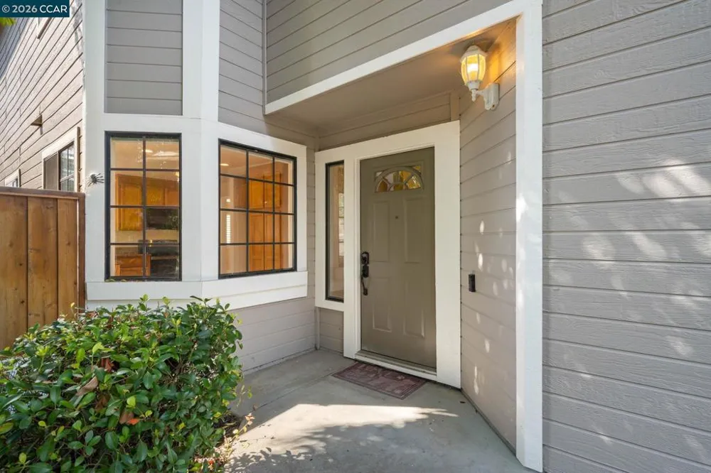 2262 Foxhill Dr Martinez, CA 94553