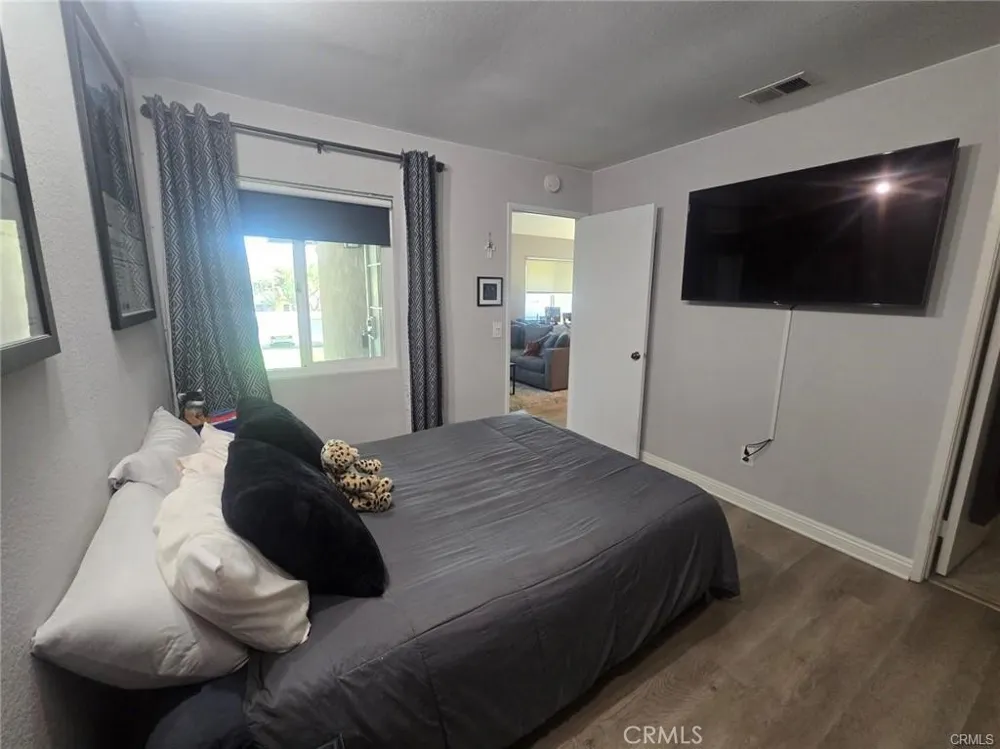 3640 Oak Creek Drive #D Ontario, CA 91761