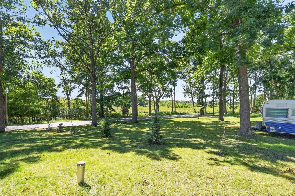 8929 Robinwood Court Jackson, MI 49201