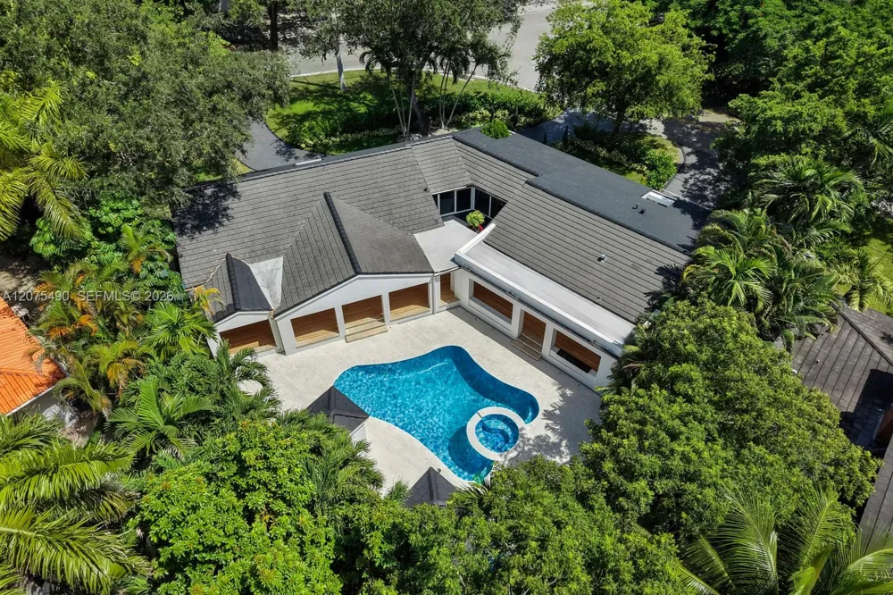 8150 Old Cutler Rd Coral Gables, FL 33143