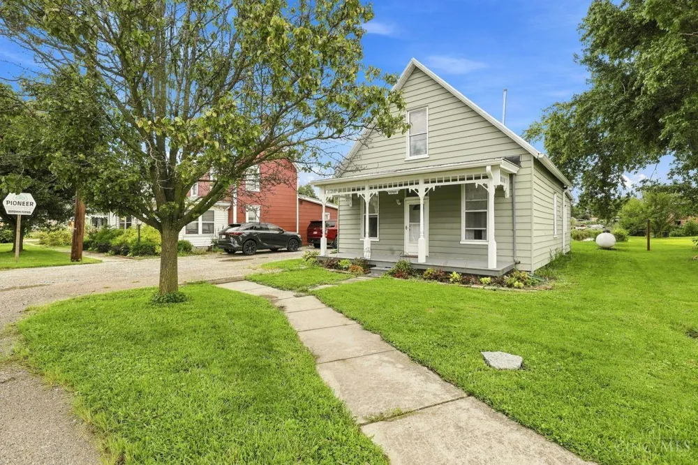 10100 St Rt 132 Pleasant Plain, OH 45142