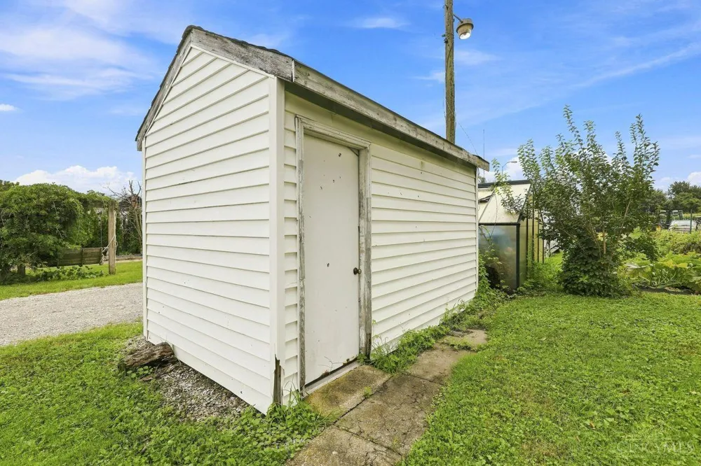 10100 St Rt 132 Pleasant Plain, OH 45142