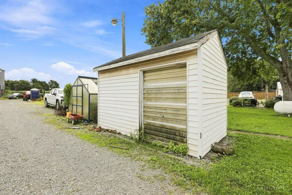 10100 St Rt 132 Pleasant Plain, OH 45142