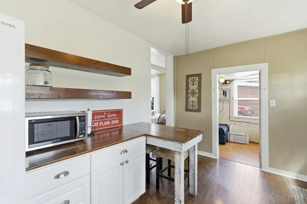 10100 St Rt 132 Pleasant Plain, OH 45142