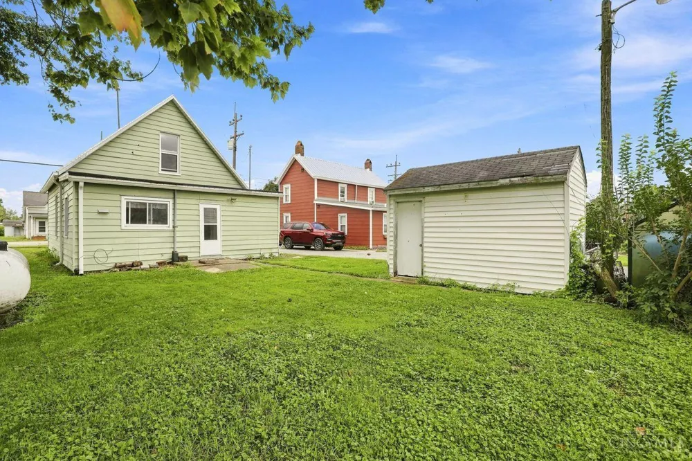 10100 St Rt 132 Pleasant Plain, OH 45142
