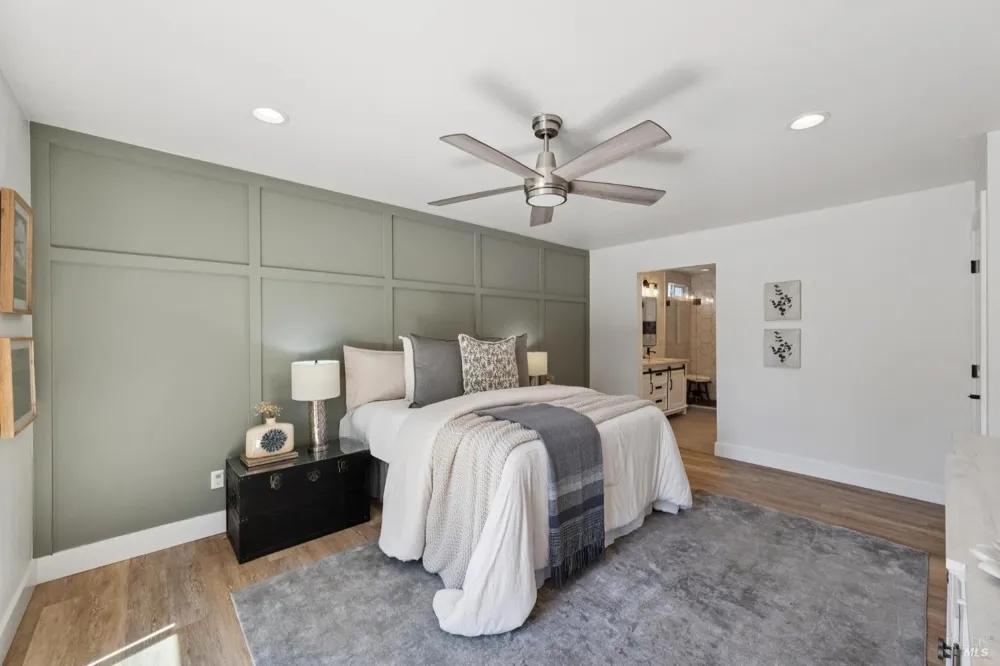 1549 Creekside Drive Petaluma, CA 94954