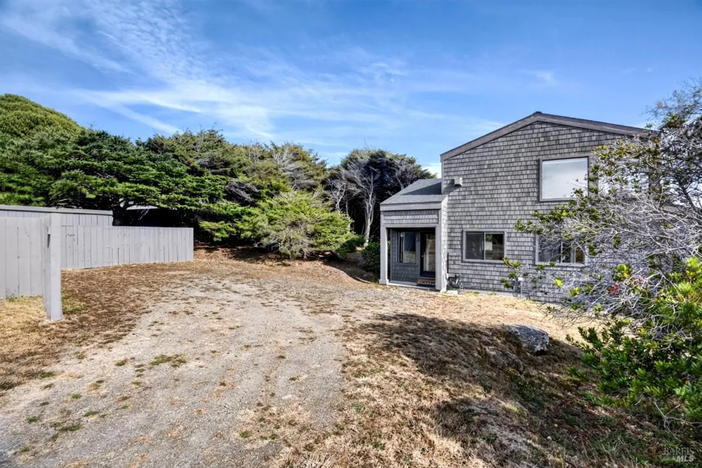 226 White Tail The Sea Ranch, CA 95497