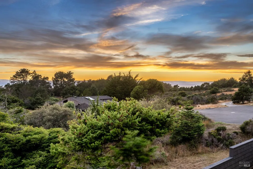 226 White Tail The Sea Ranch, CA 95497