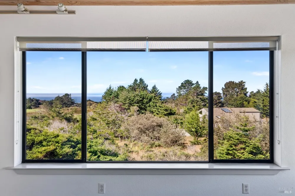 226 White Tail The Sea Ranch, CA 95497