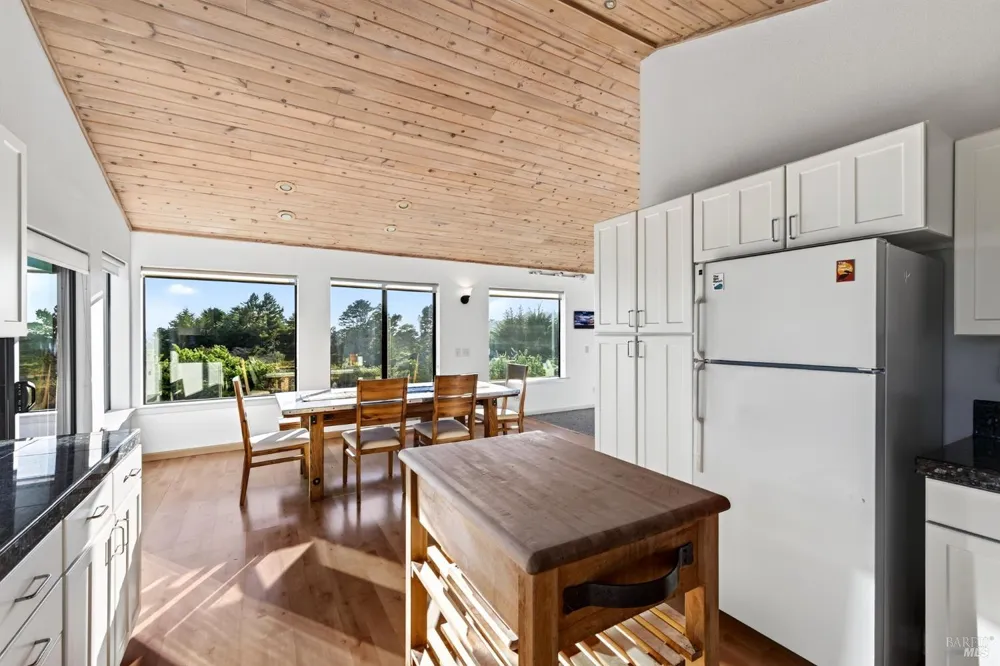 226 White Tail The Sea Ranch, CA 95497