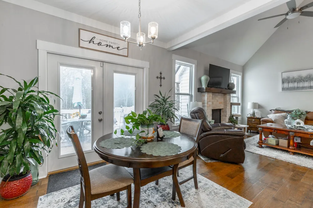7273 Ron Road Ooltewah, TN 37363