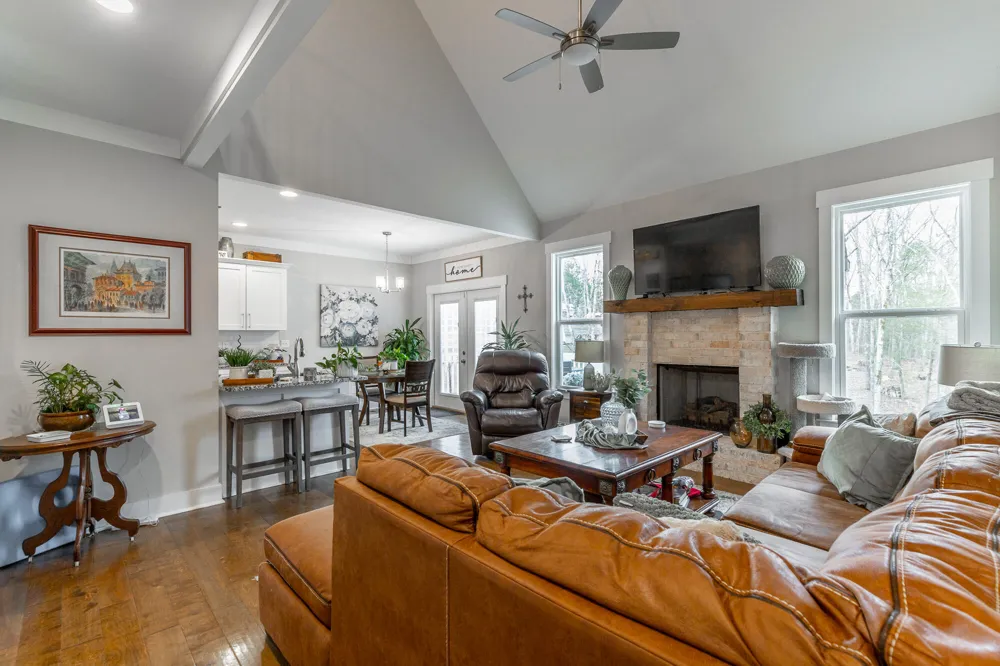 7273 Ron Road Ooltewah, TN 37363