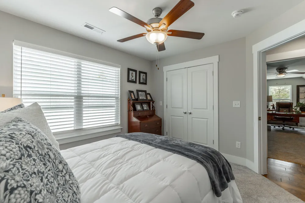7273 Ron Road Ooltewah, TN 37363