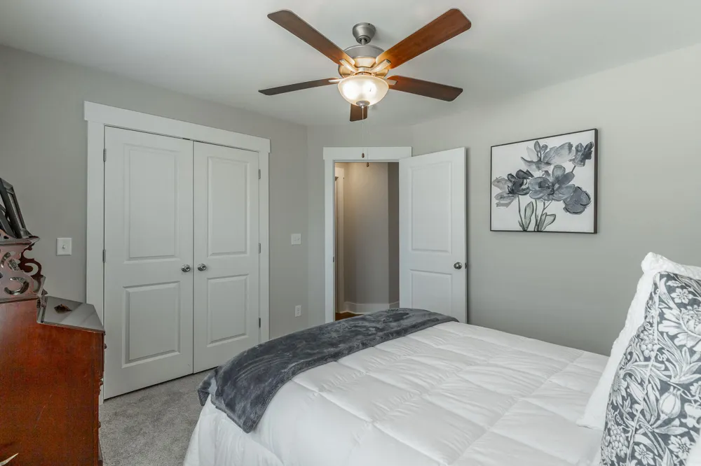 7273 Ron Road Ooltewah, TN 37363